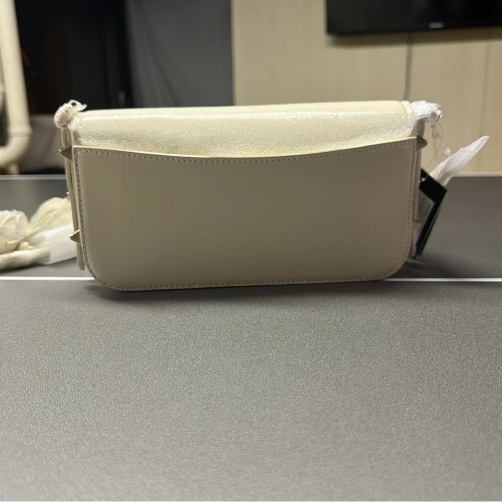 NWT Kate Spade Liv Shoulder Bag Cashew Milk 3D‎ Blooms Strap